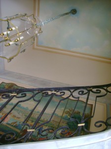 trompe l'oeil ciel cage d'escalier